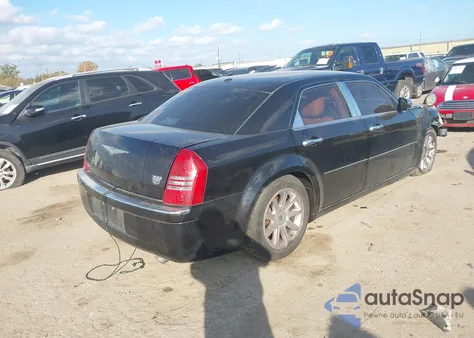 2006 Chrysler 300C из США, поврежденный, VIN 2C3KA63H36H518638